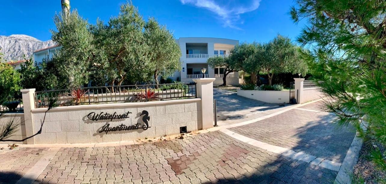 Waterfront Apartments - Tucepi Bagian luar foto